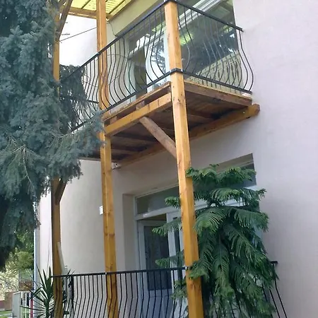 Deak Vendeghaz Apartman Hajduszoboszlo