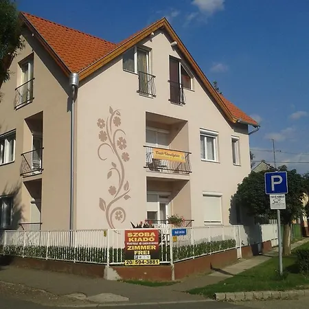 Deak Vendeghaz Apartman