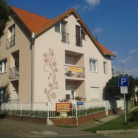 Deak Vendeghaz Apartman