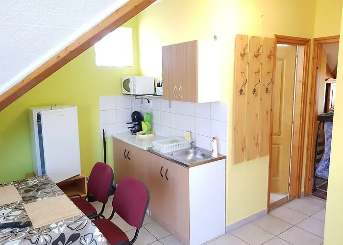 Deak Vendeghaz Apartman *